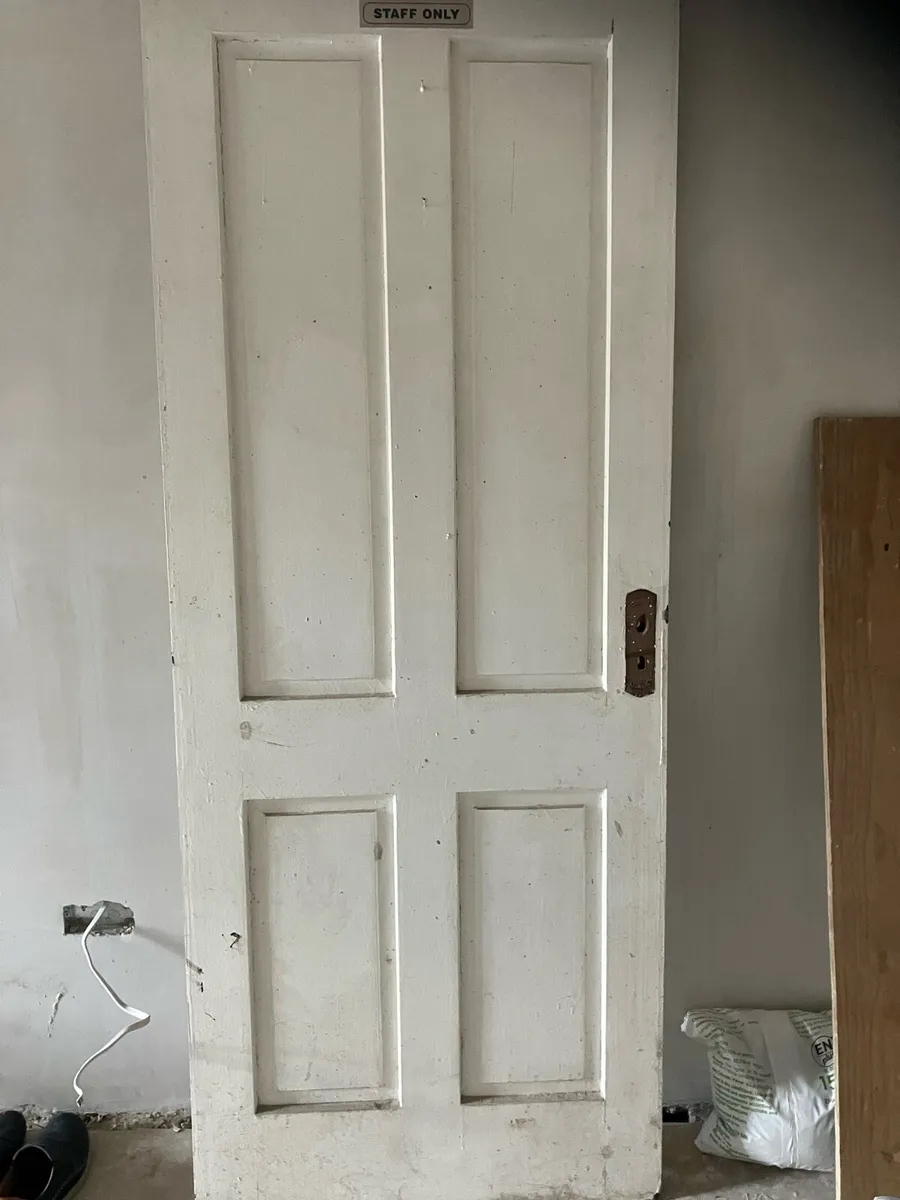 Solid wooden doors 80 by 32 inch - Image 2