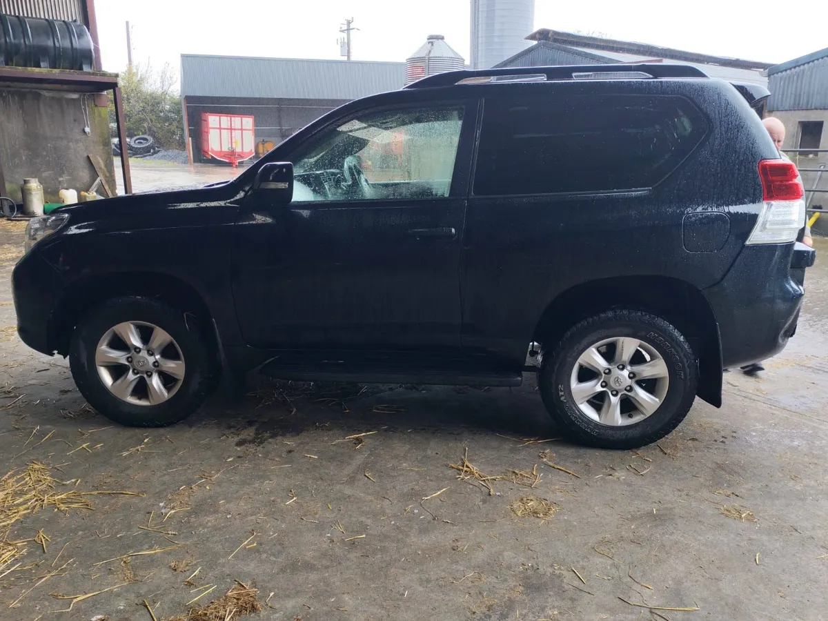 Toyota Land Cruiser 2013 - Image 2