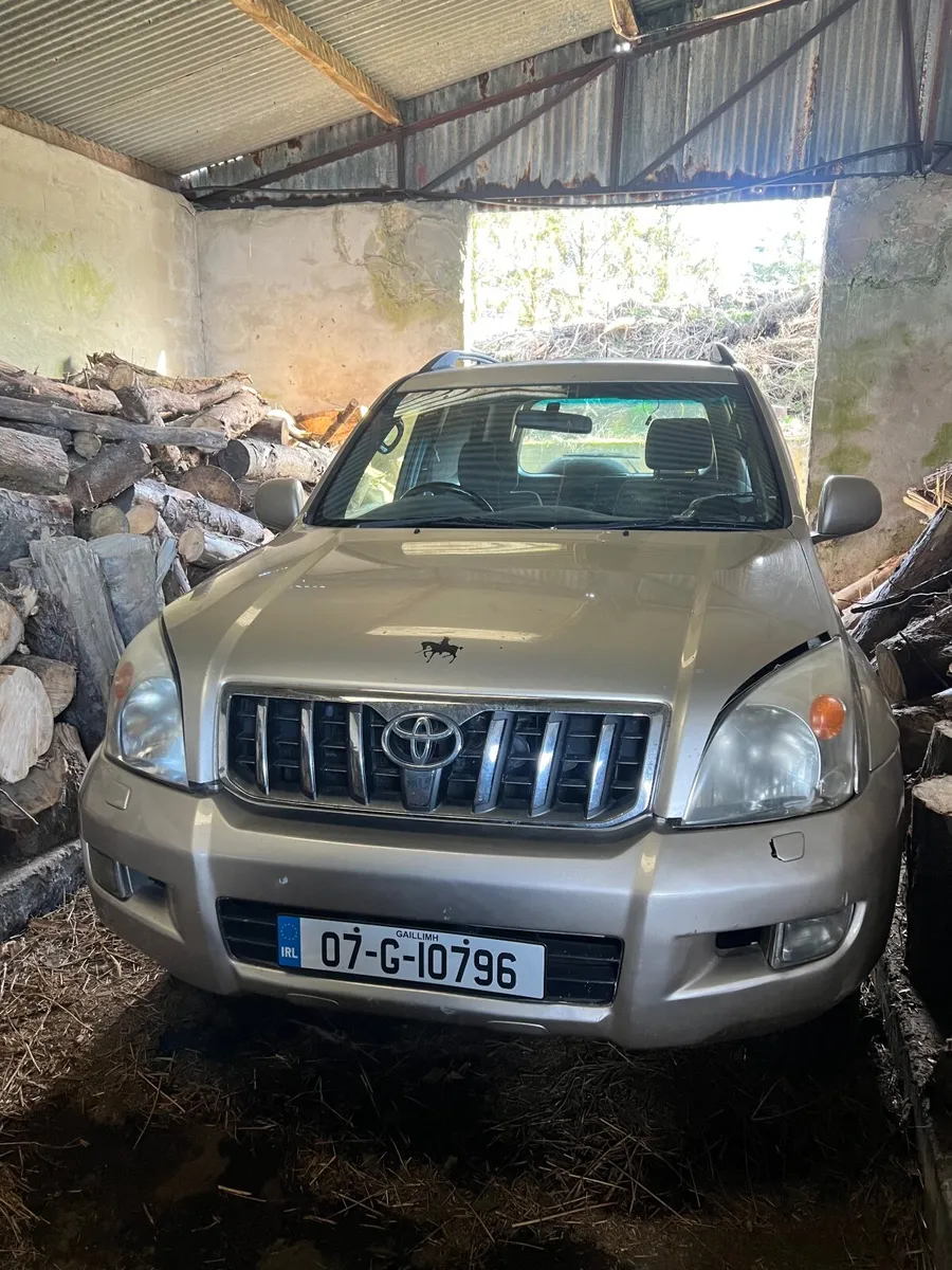 Toyota Land Cruiser 2007 - Image 2