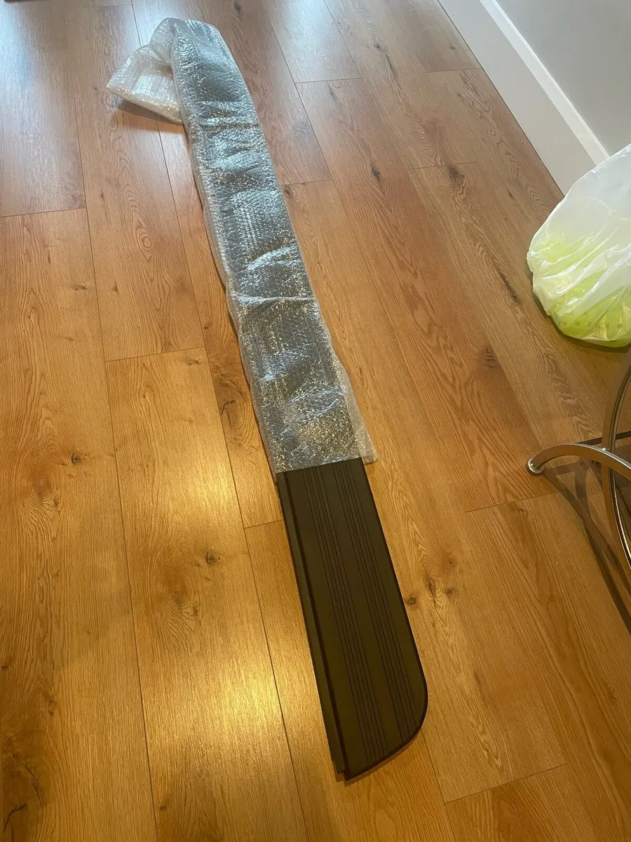 Range Rover Sport side rail step - Image 2