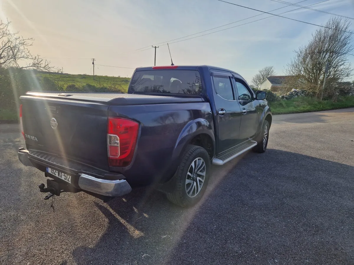 2019 Nissan navara - Image 2