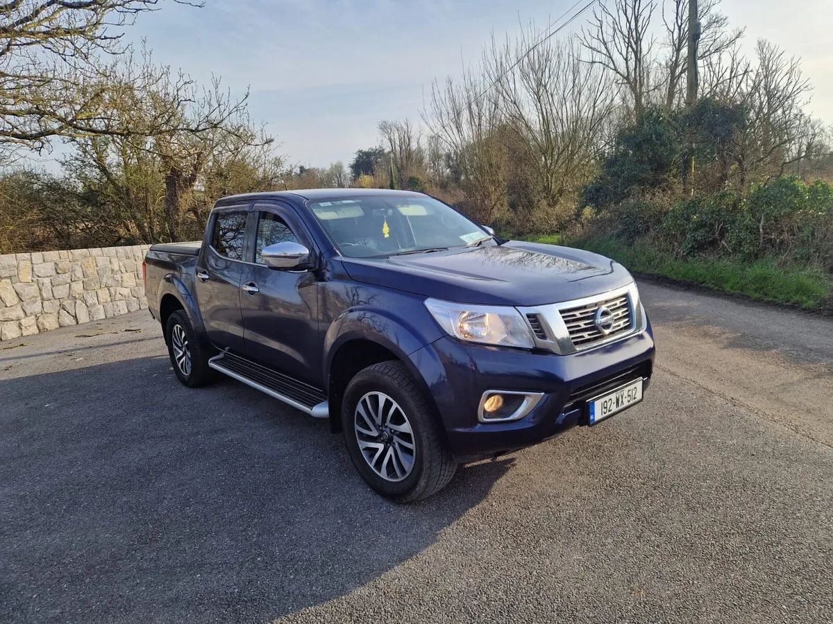 2019 Nissan navara - Image 3