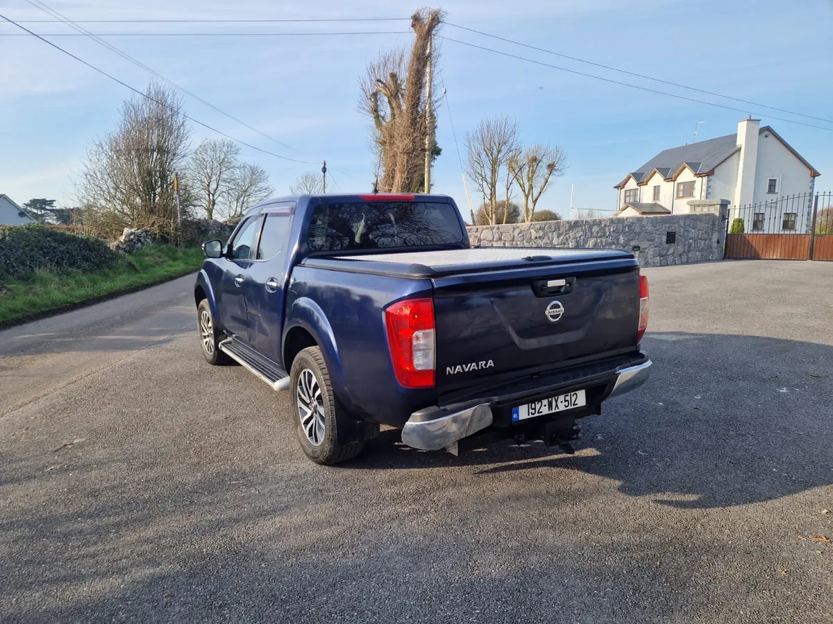 2019 Nissan navara - Image 4