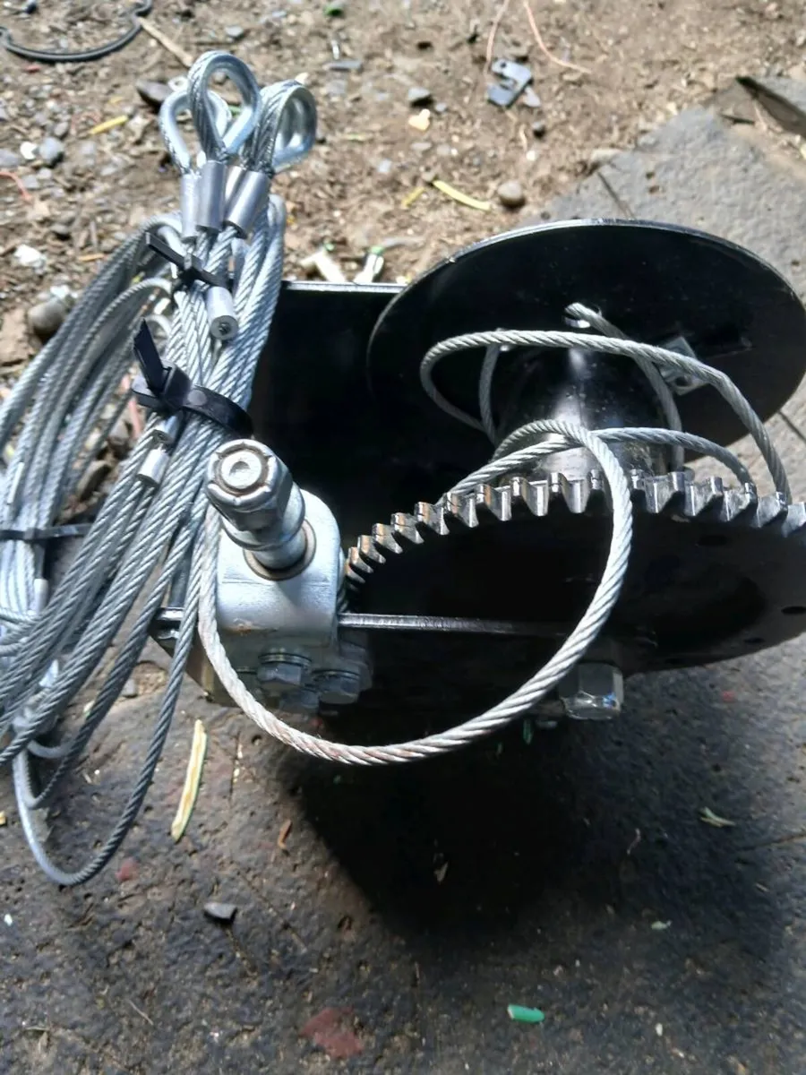 Winch pm - Image 1