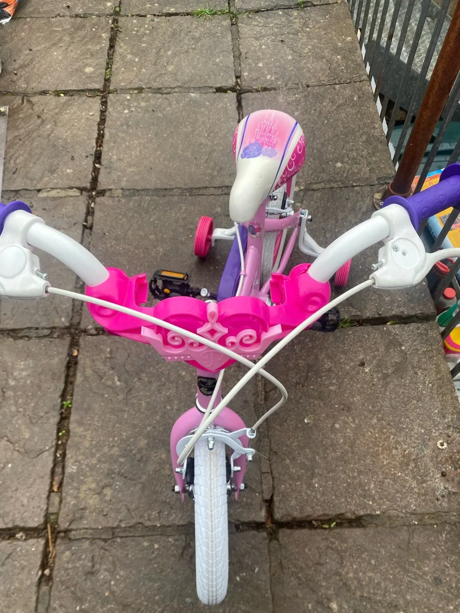 Girls Bike 14 inch wheels - Image 4