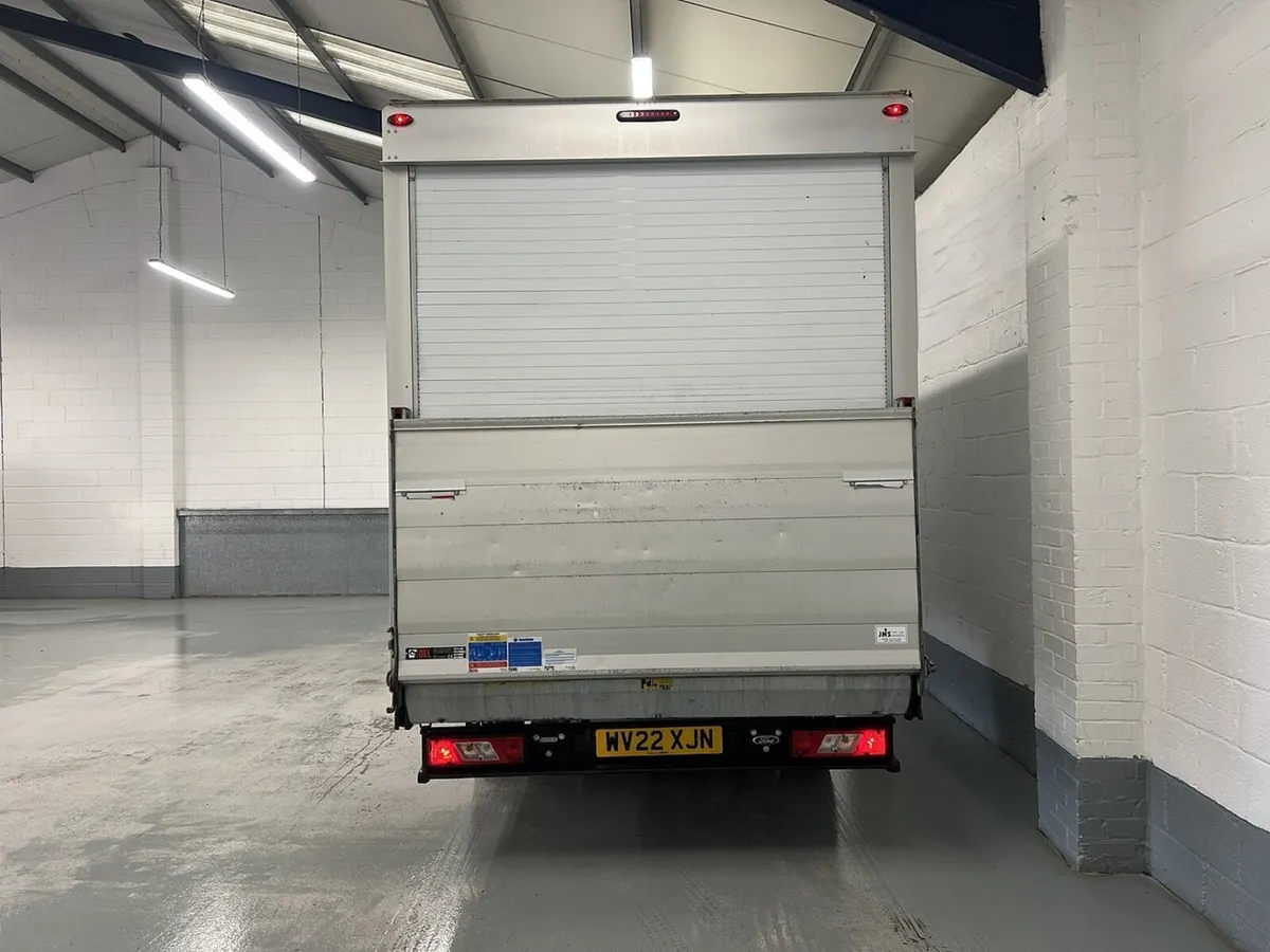 2022 Ford Transit Luton Box Van - Image 4