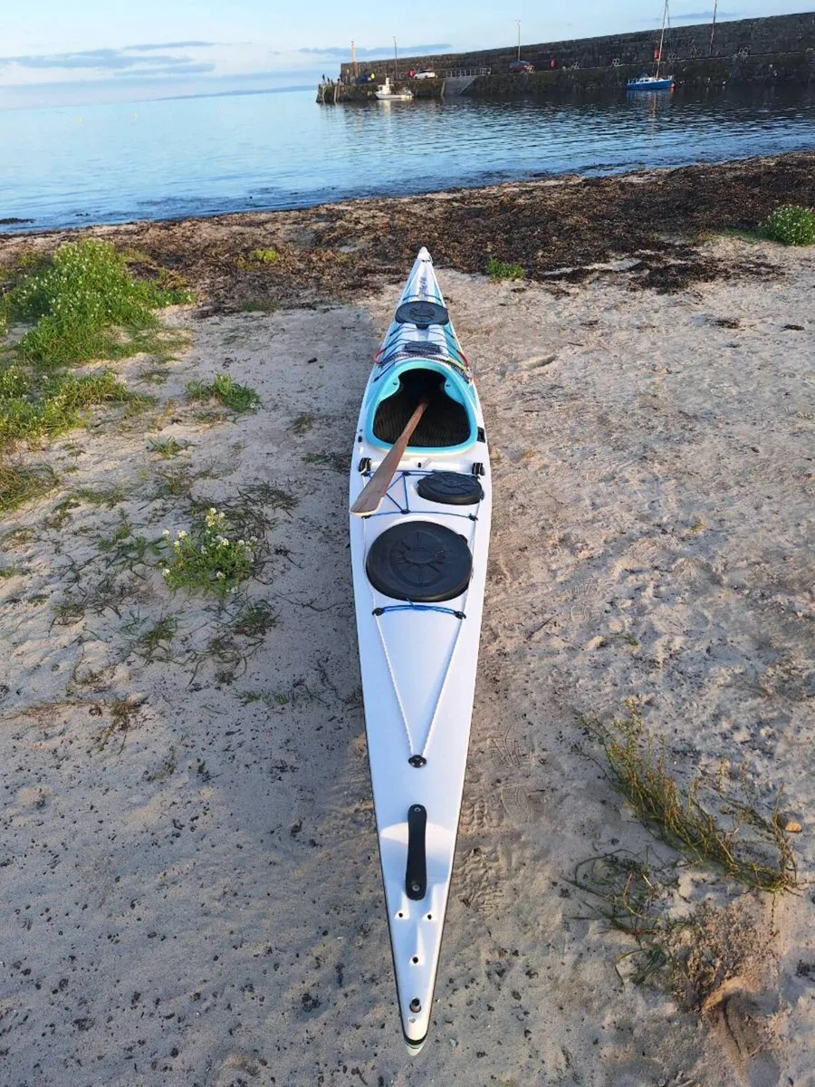 Sea kayak - Image 2