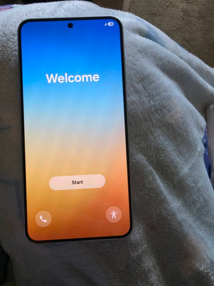 Samsung s25 - Image 2