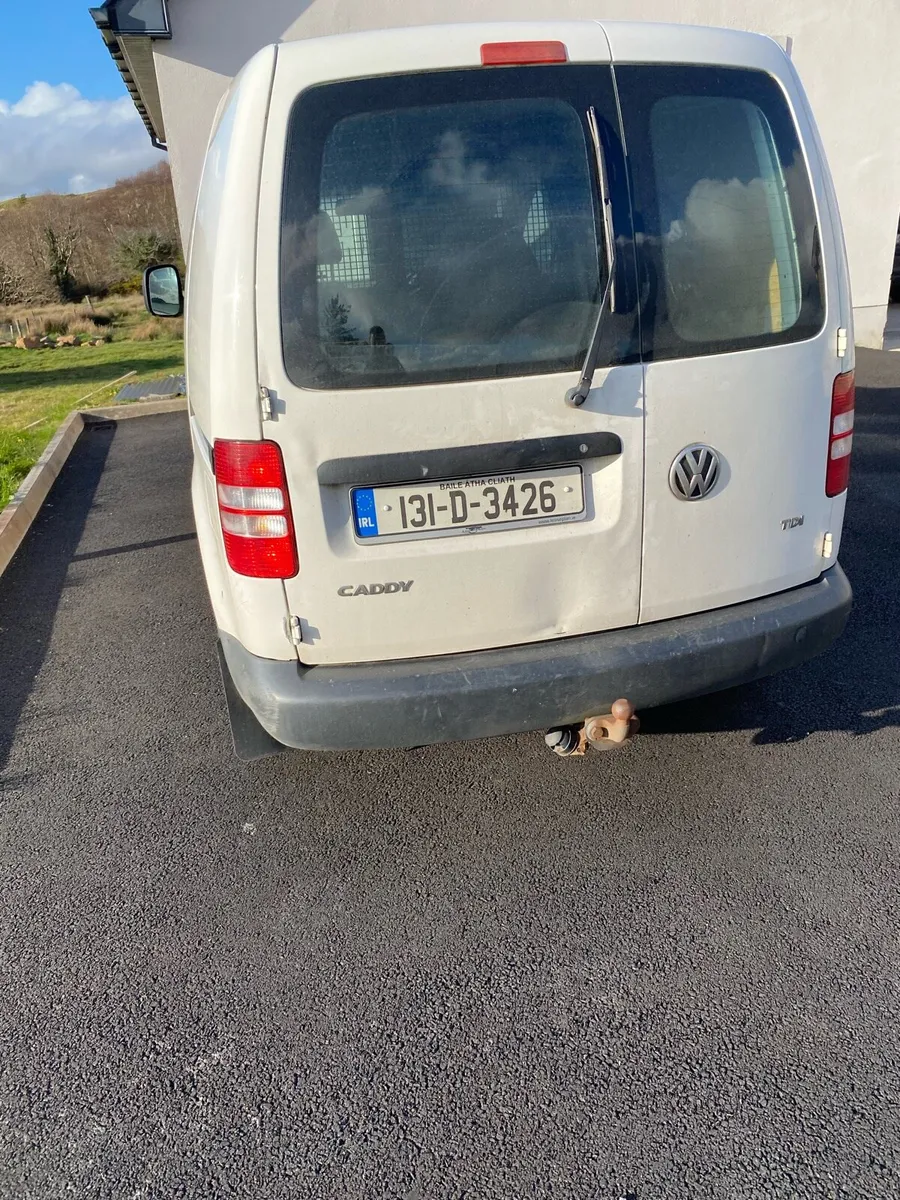 2013 caddy quick sale 1.6 d - Image 3