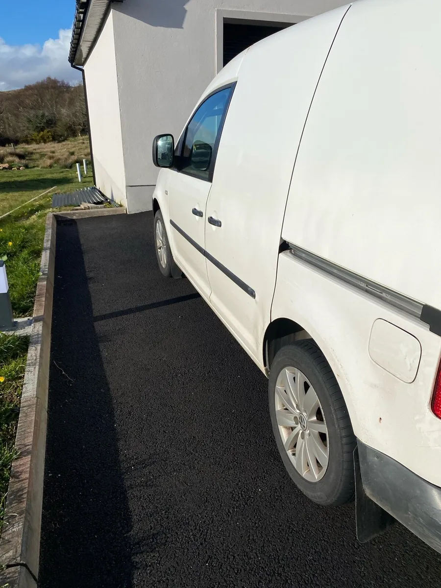 2013 caddy quick sale 1.6 d - Image 4