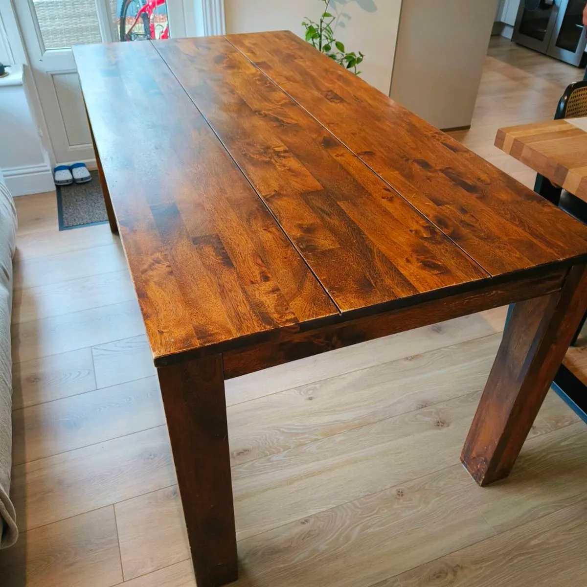 Dinning table - Image 2