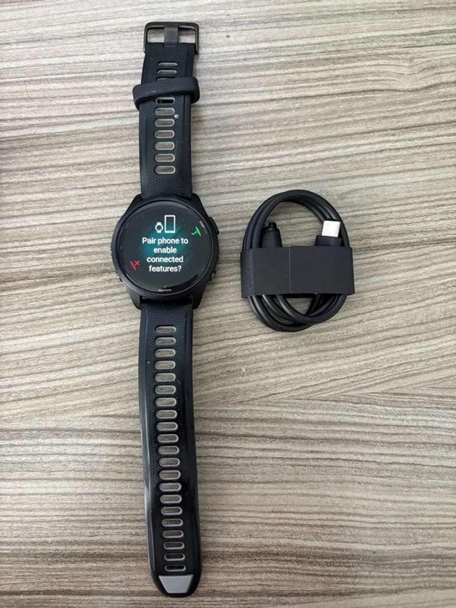 Garmin Forerunner 265 Black - Image 1