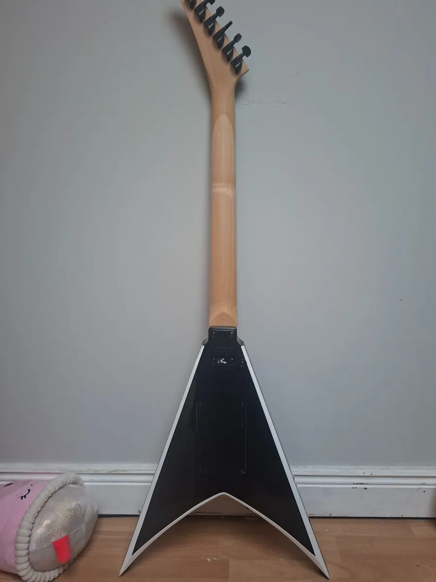 2024 Jackson JS King V - Image 3