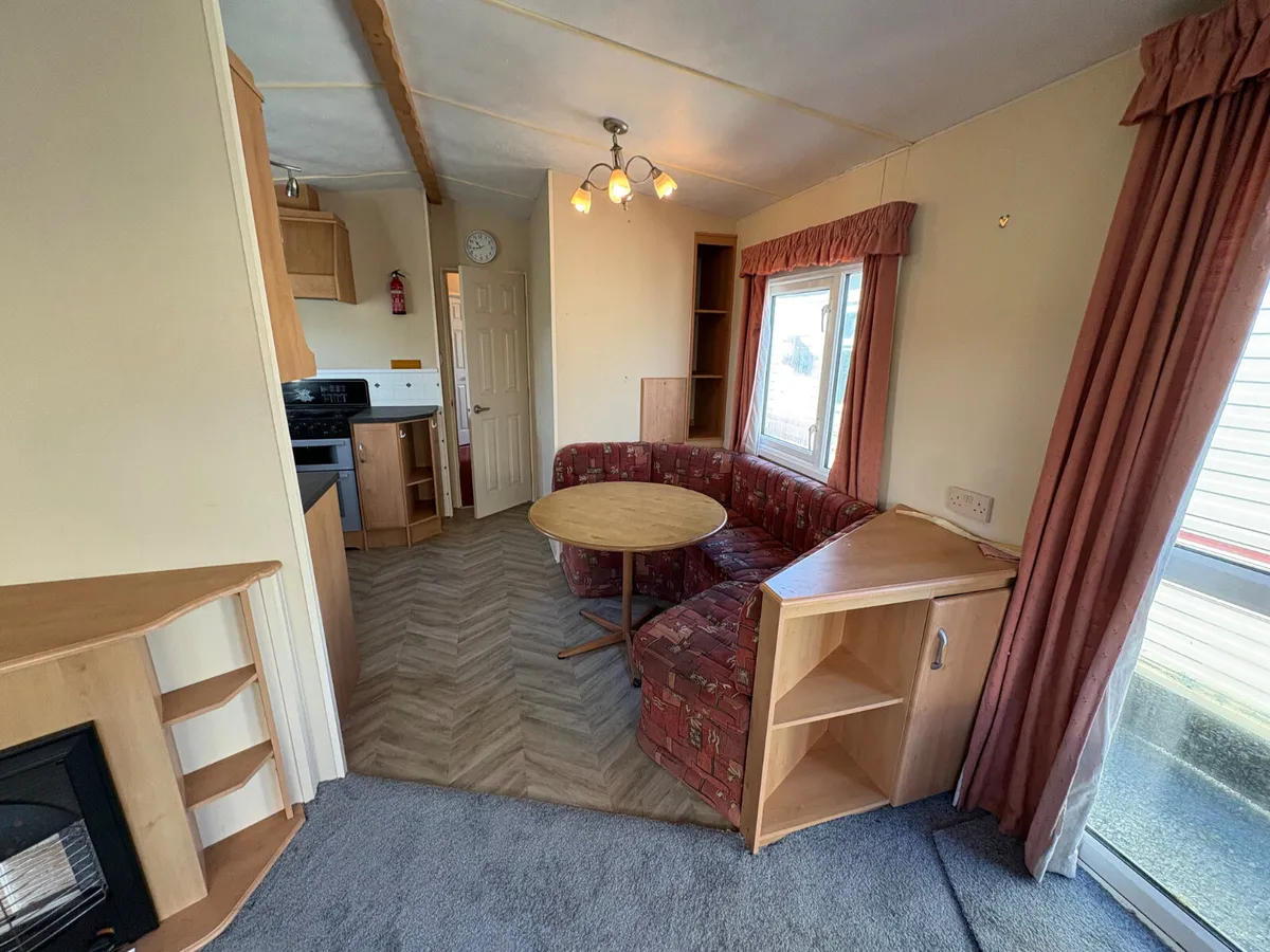 3 bedroom Mobile Home, Double Glazed - Image 4