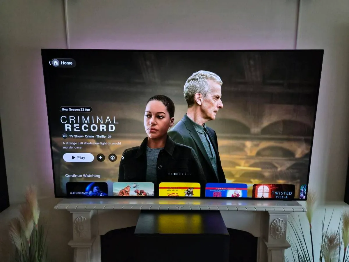 Lg C8 oled tv 65 inch - Image 4