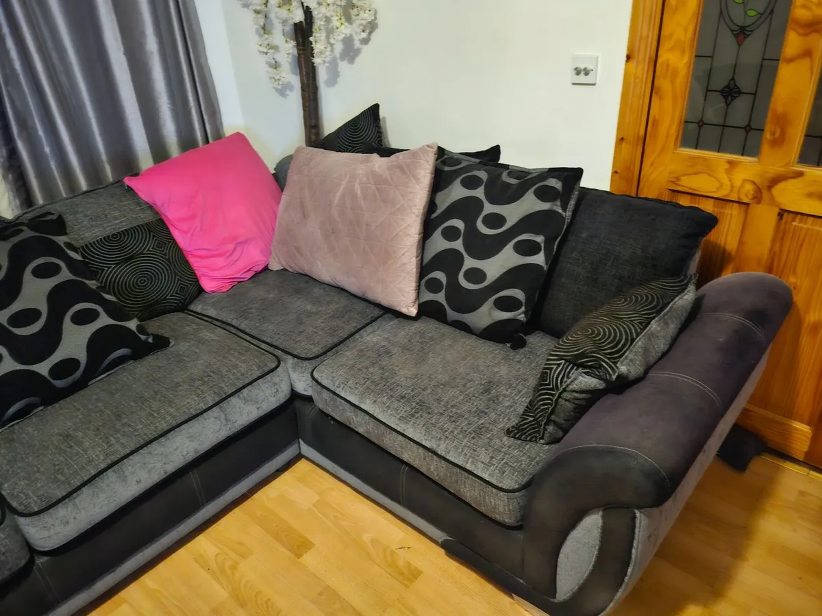 Corner Sofa dfs - Image 2