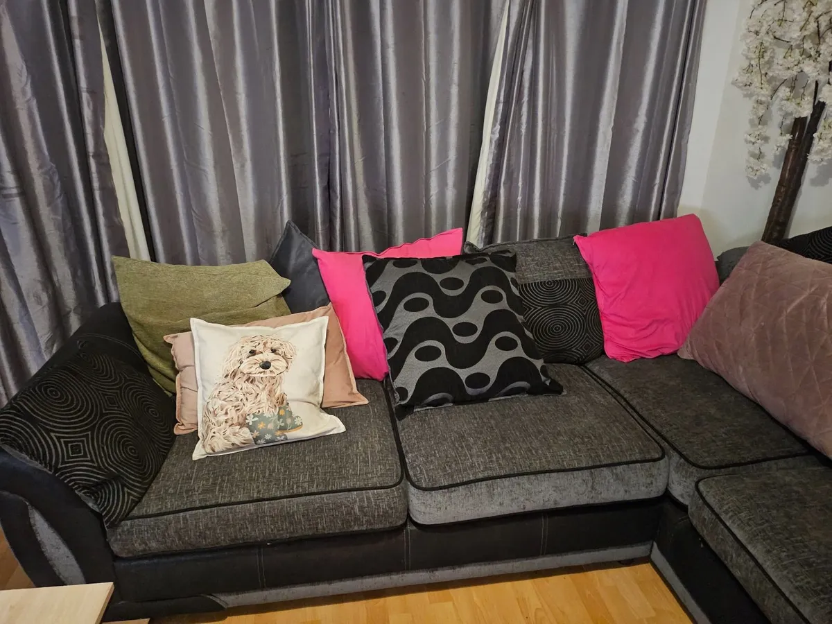 Corner Sofa dfs - Image 4