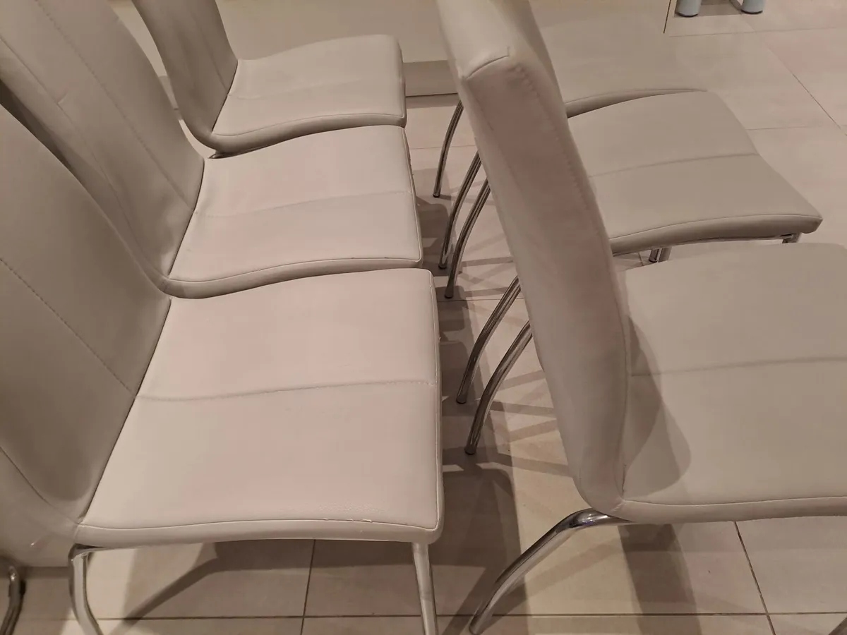 Dining chairs - Image 3