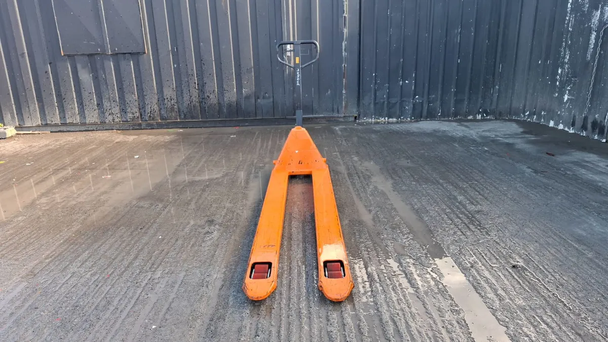 Long Reach Pallet Truck – Extended Fork Pallet Jac - Image 2