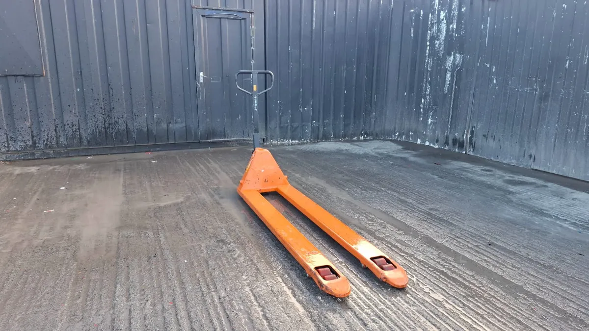 Long Reach Pallet Truck – Extended Fork Pallet Jac - Image 1