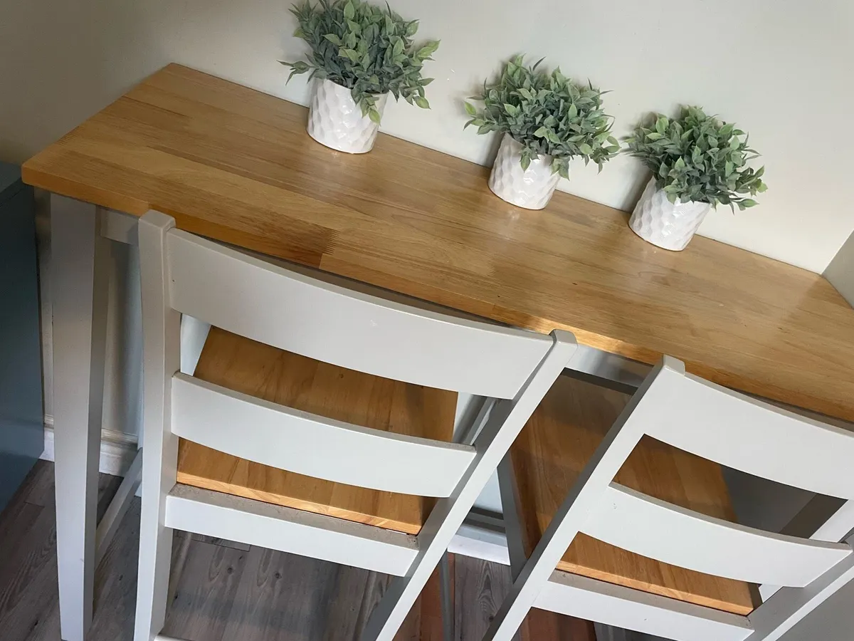 Breakfast bar - Image 4