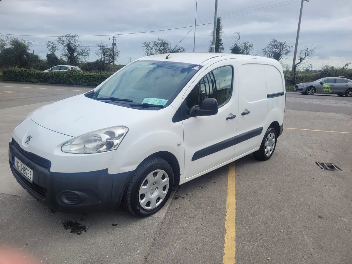 142 Peugeot partner - Image 3
