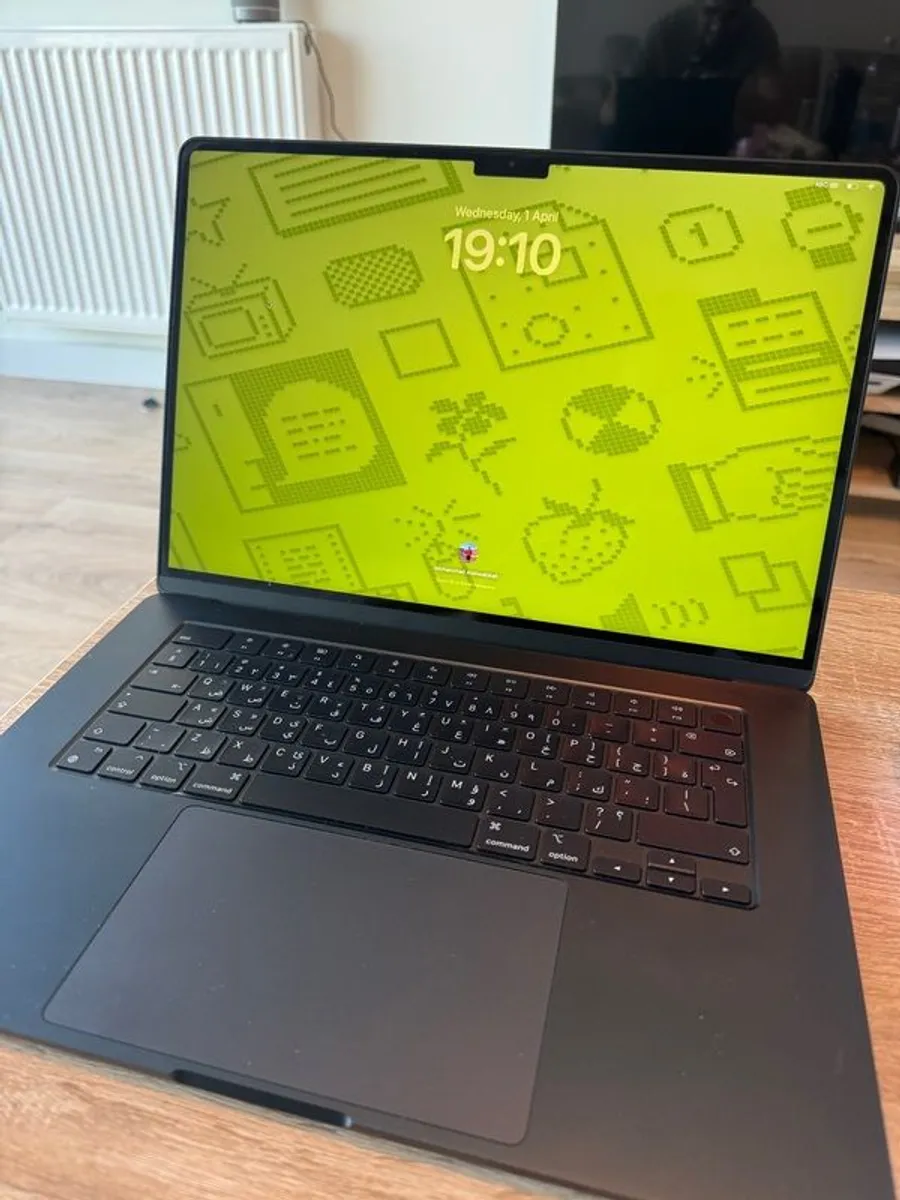 Apple MacBook Air 15" M2 (Midnight) - Mint Condition - 99% Battery - Image 3