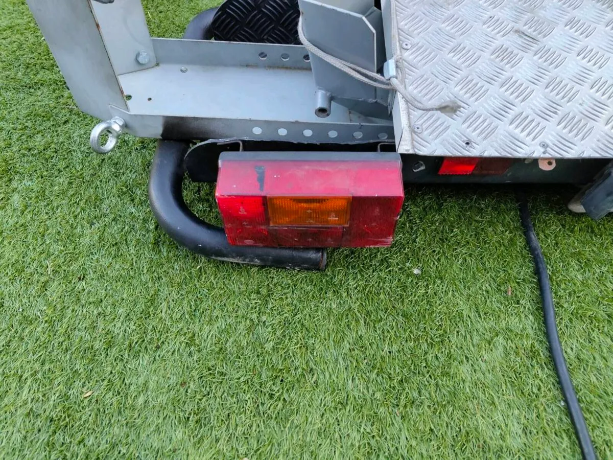 Camper Motorcycle carrier / rack - Image 3