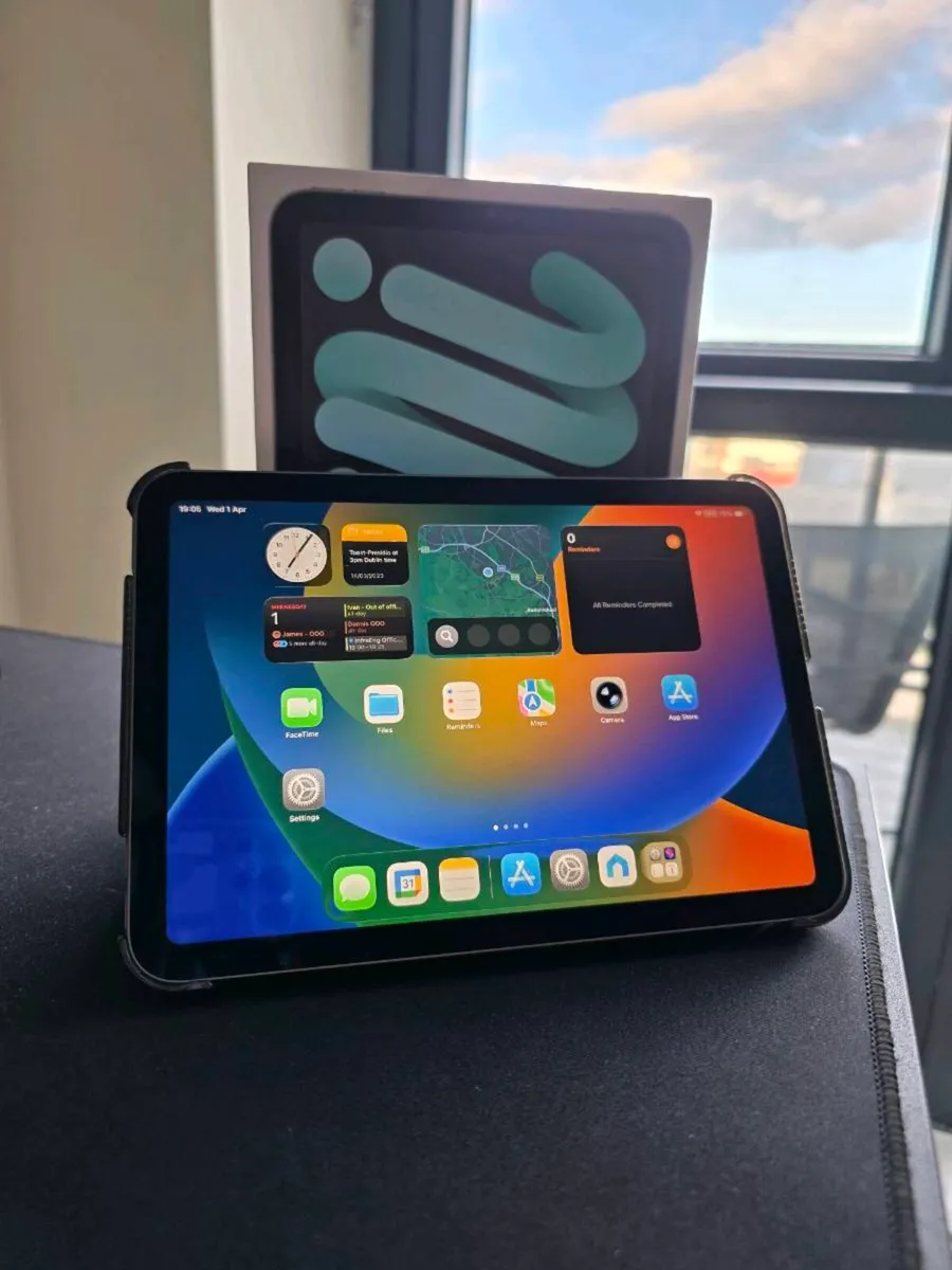 iPad mini 6th Gen - Image 1