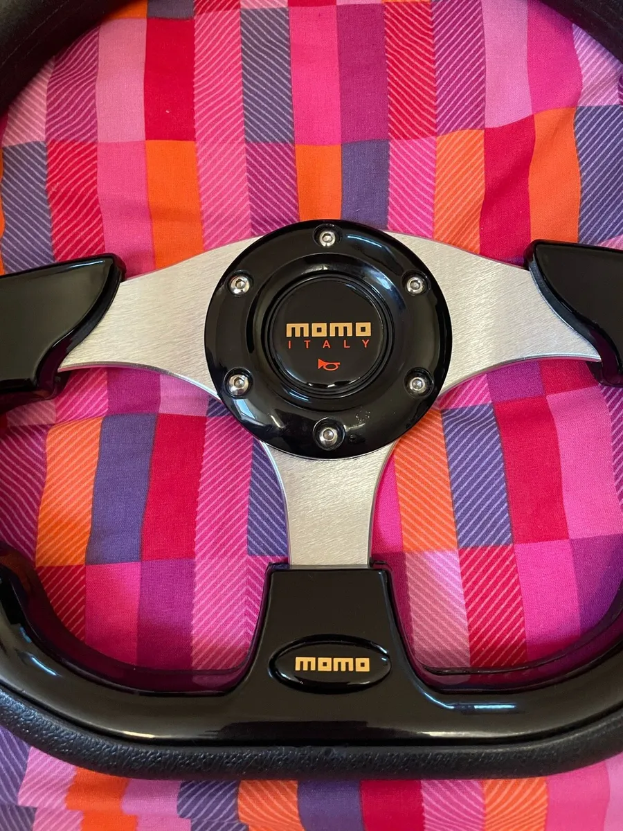 Momo Steering Wheel - Image 2