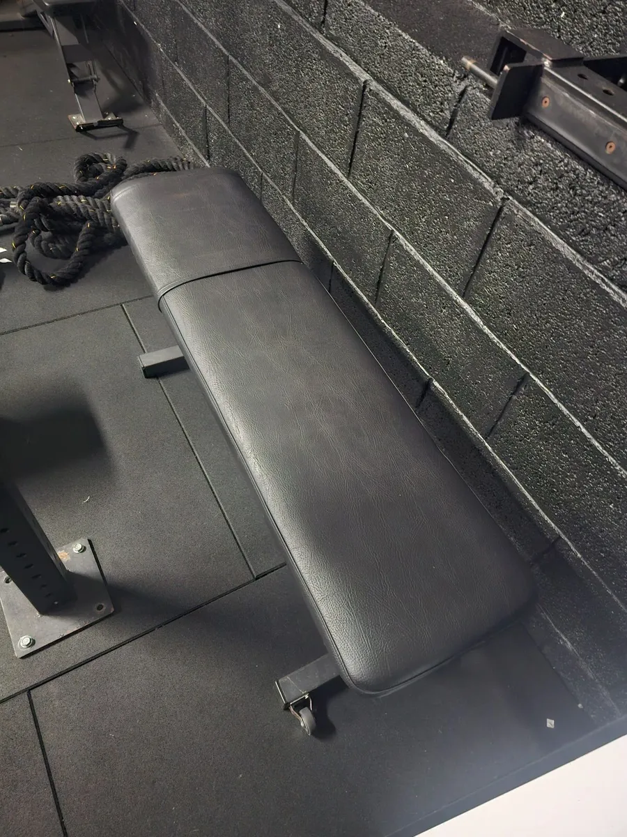 Gym equipment - Image 4