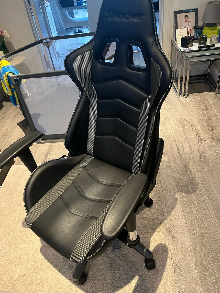 Gaming Chair - Image 3