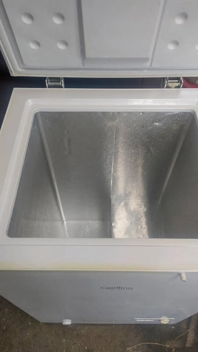 Belling Chest Freezer - Image 4