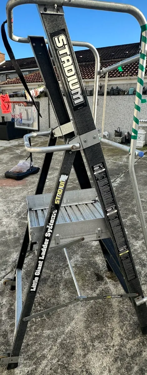 Ladder