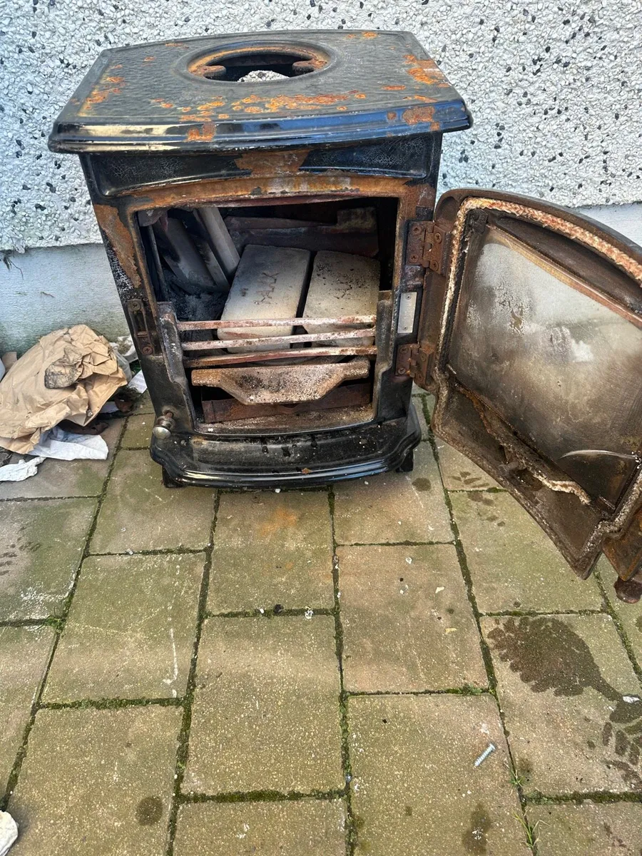 Stove - Image 2