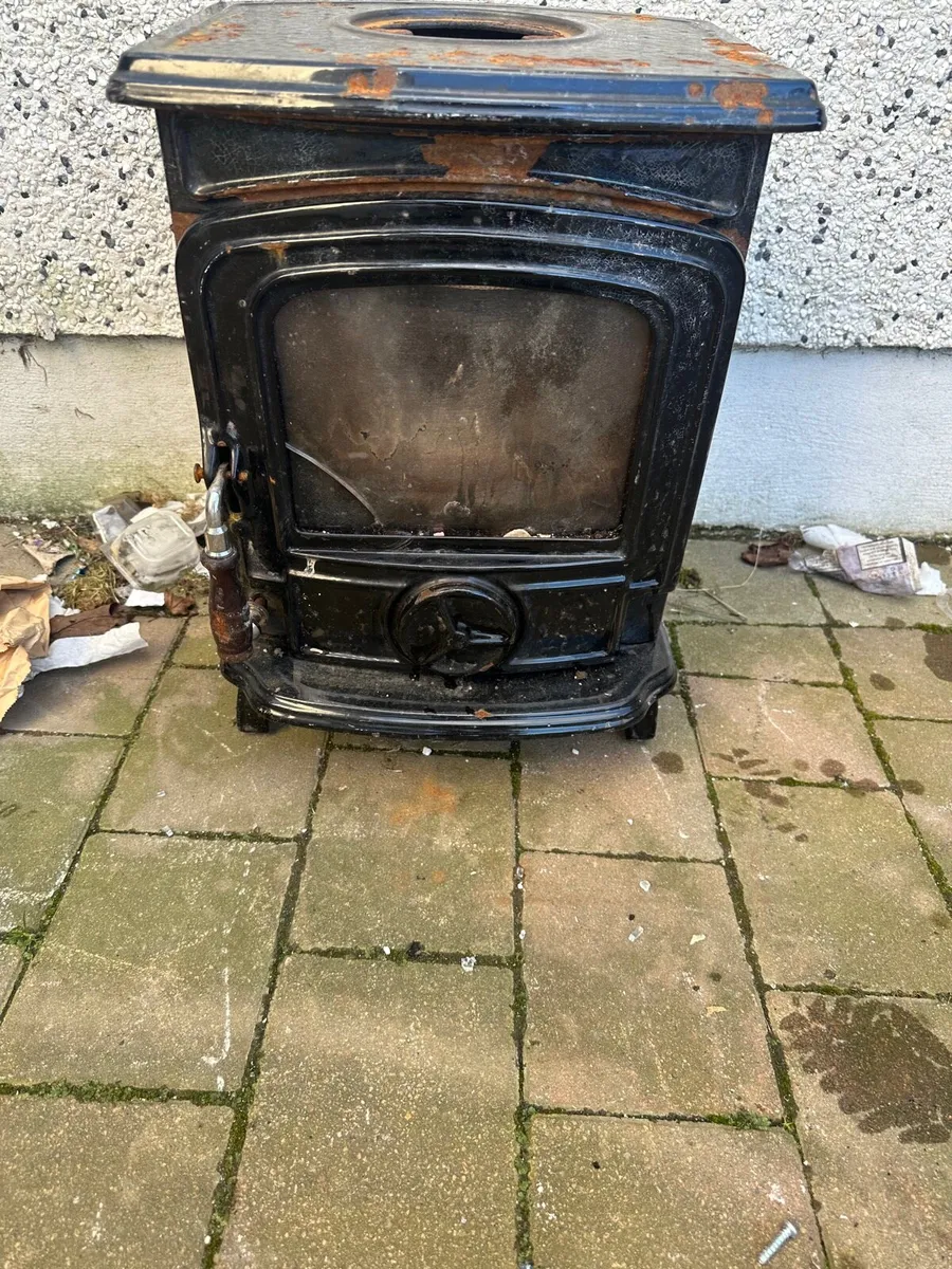 Stove - Image 1