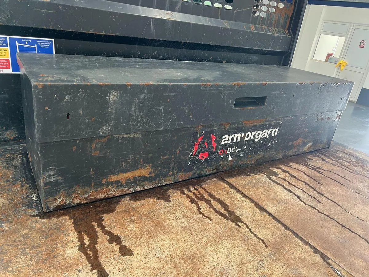 2022 Mercedes-Benz Sprinter Tipper Van - Image 3