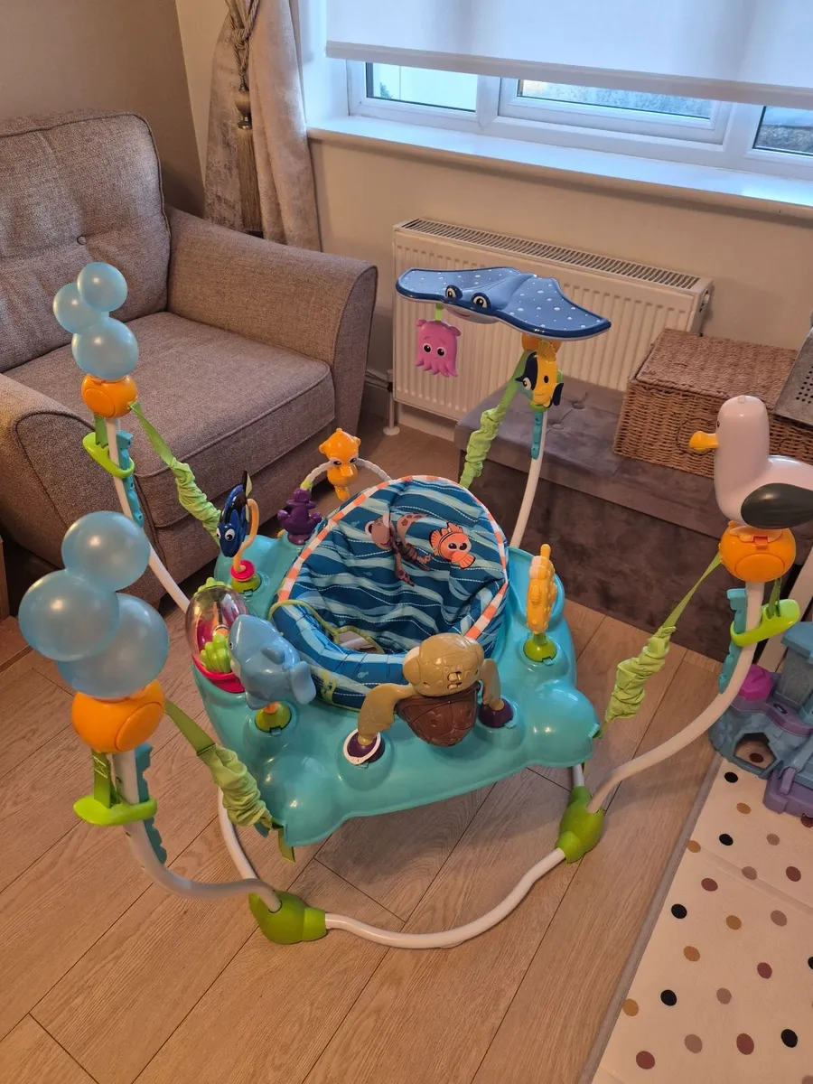 Finding Nemo Baby bouncer - Image 3