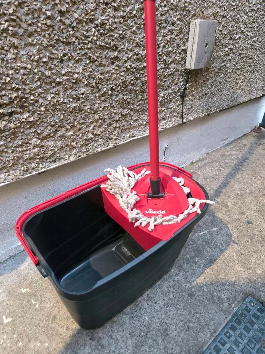 Vileda Pedal Mop & Bucket - Image 1