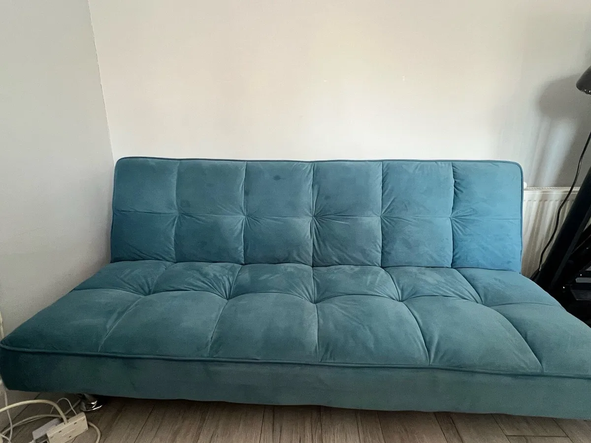 Turquoise velvet futon sofa bed - Image 4