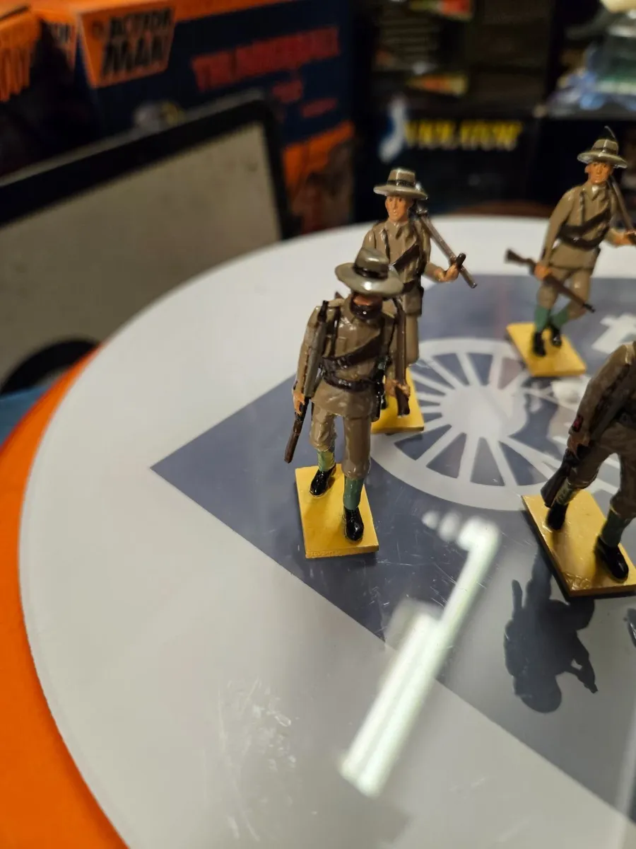 Britain's Rank and File Soldiers - Image 2