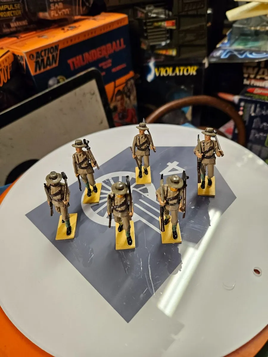 Britain's Rank and File Soldiers - Image 1