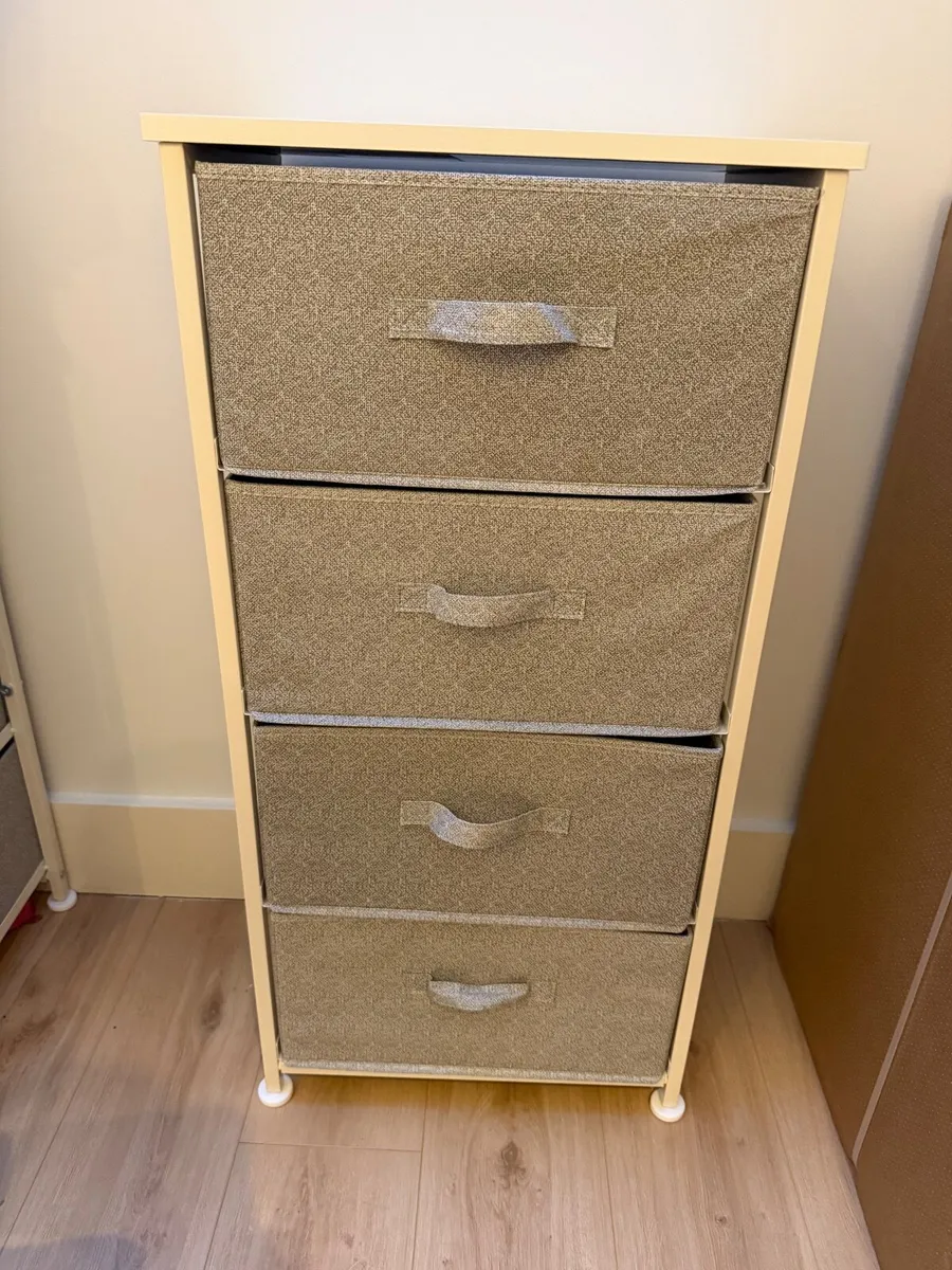 Storage Stands/Kids Storage x3 - Image 1