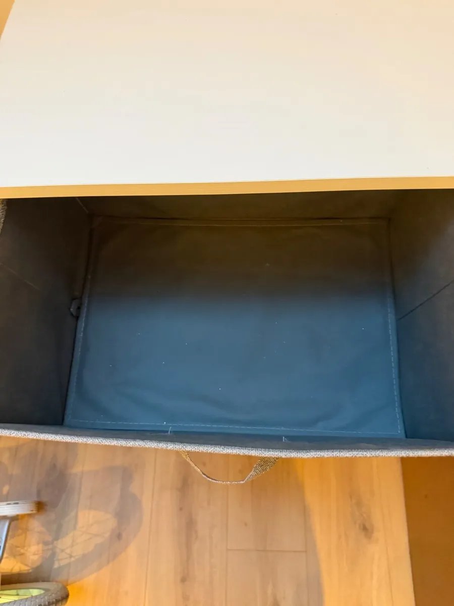 Storage Stands/Kids Storage x3 - Image 2