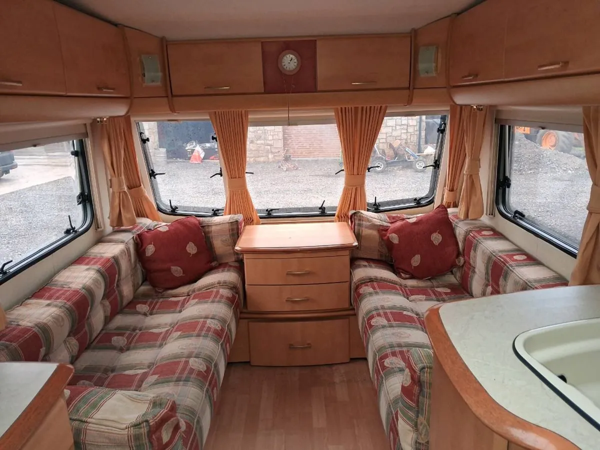 Bailey pageant 6berth - Image 3