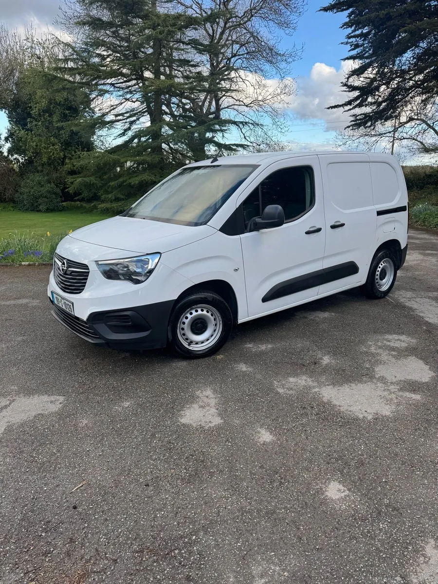 Test 04/27 Mint condition low mileage - Image 1