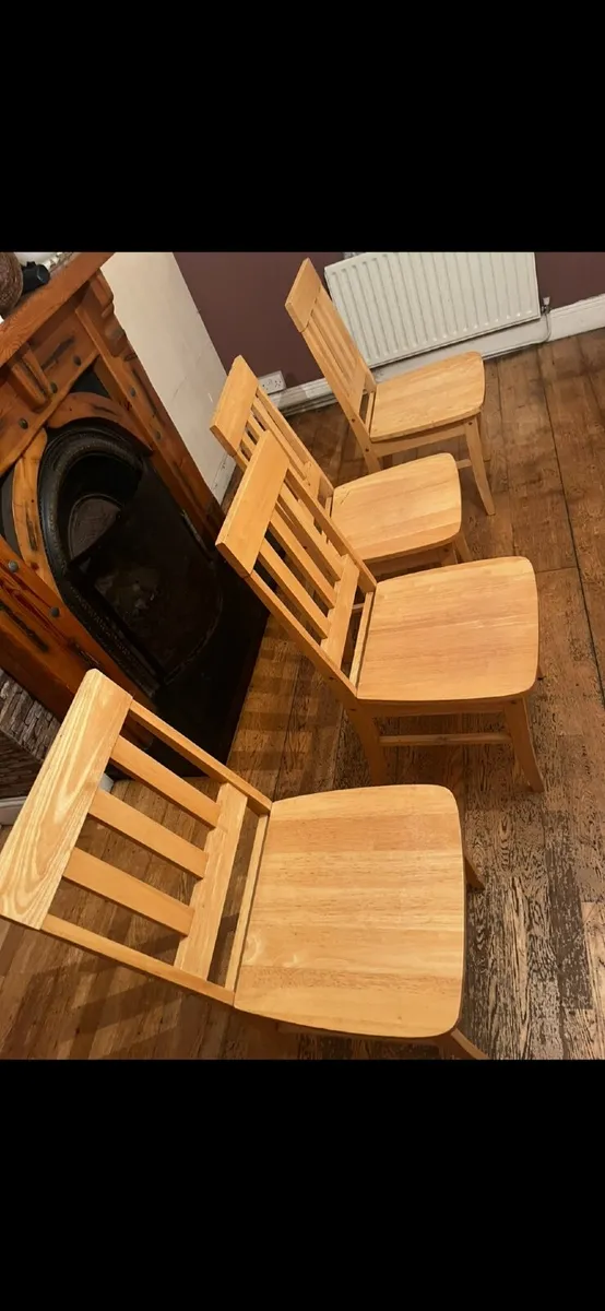 Cheap Table need gone ASAP - Image 2