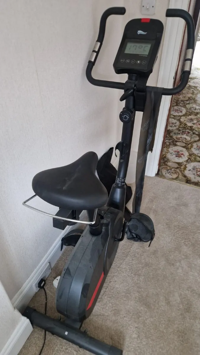 Exercise bike - Image 2