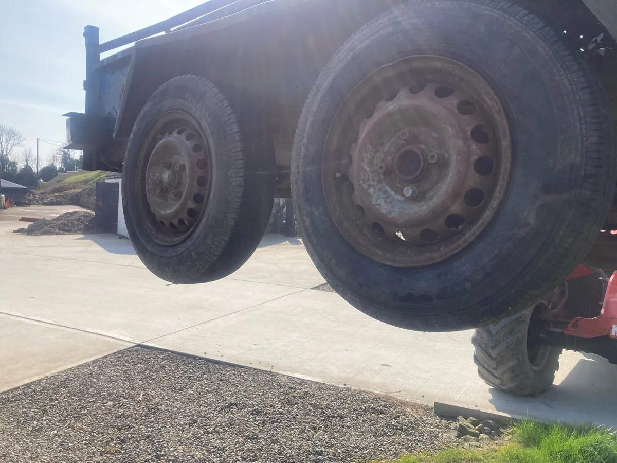 Twin Axle Trailer - Image 3