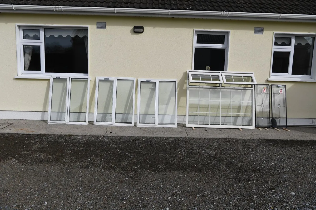 WHITE ALUMINIUM   WINDOWS - Image 3